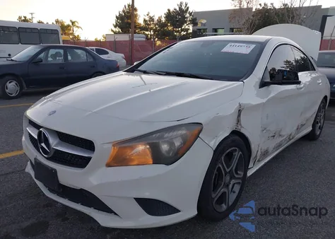 2014 Mercedes-Benz Cla 250 из США, поврежденный, VIN WDDSJ4EB9EN048958